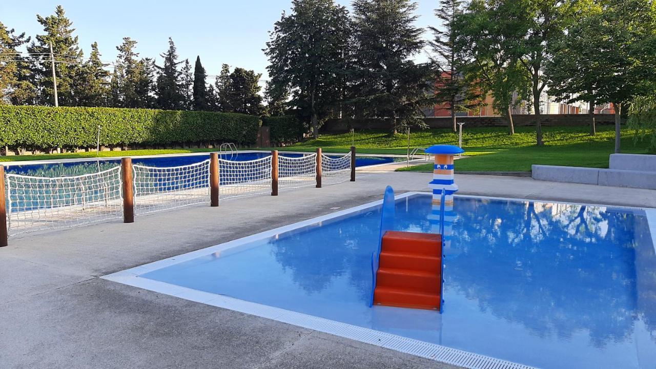 Ca La Victoria Villa Vinyols i Els Arcs Luaran gambar